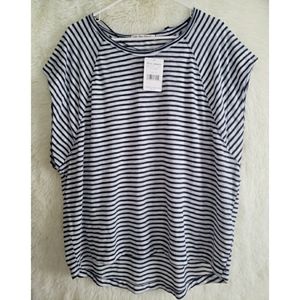 NWT WE THE FREE TOP M